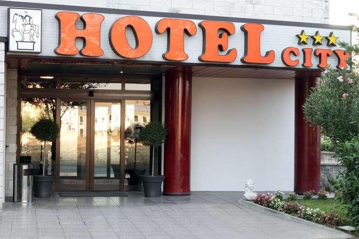 Hotel City Piacenza Esterno foto